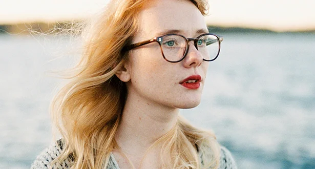 What Seasons Are Suitable For Wearing Acetate Sunglasses?